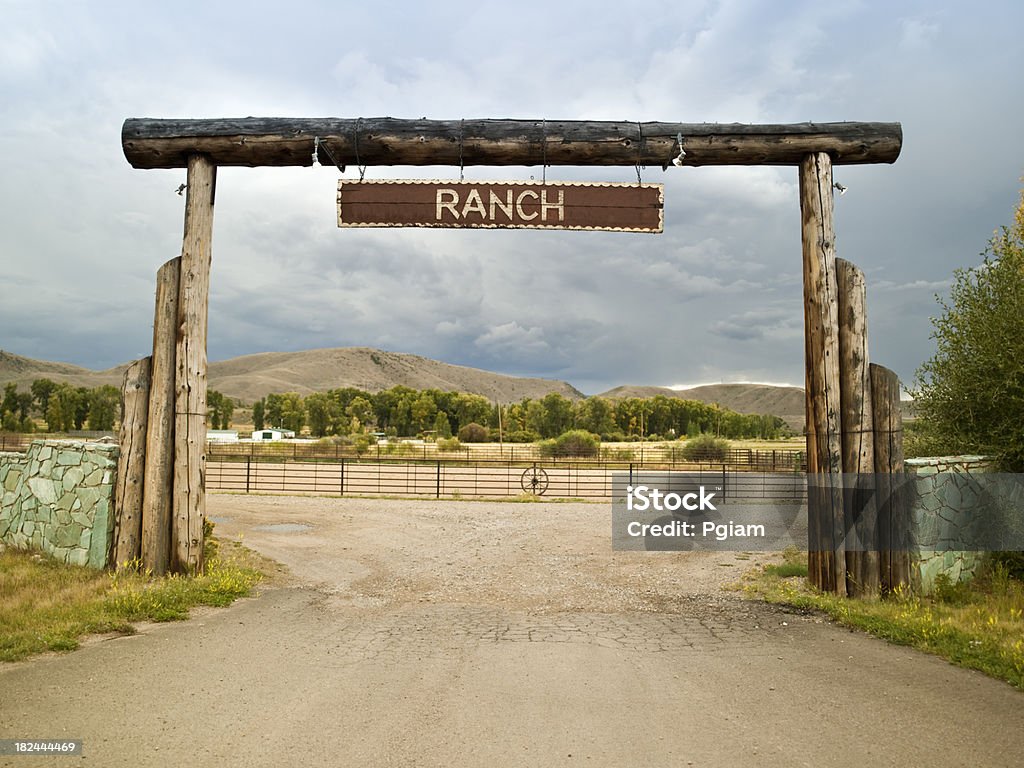 Farm Entrada para Automóvel - Royalty-free Rancho - Quinta Foto de stock