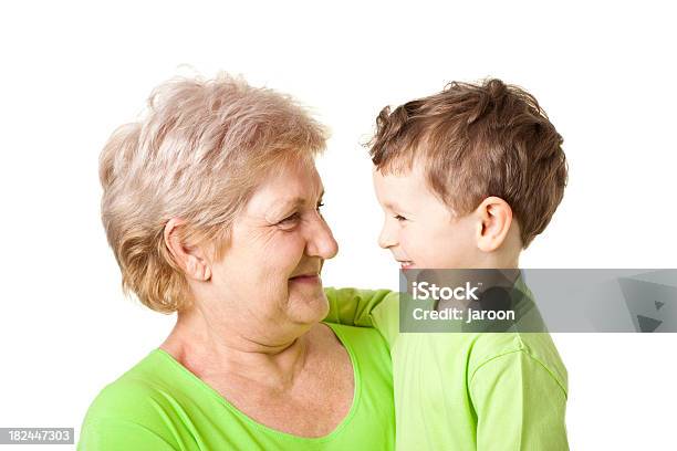 Abuela Y Nieto Foto de stock y más banco de imágenes de 2-3 años - 2-3 años, 60-64 años, Abuela