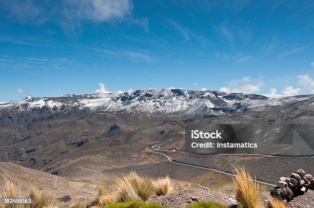 Patapampa Pass In Peru Stockfoto und mehr Bilder von Abgeschiedenheit - Abgeschiedenheit, Anden, Berg