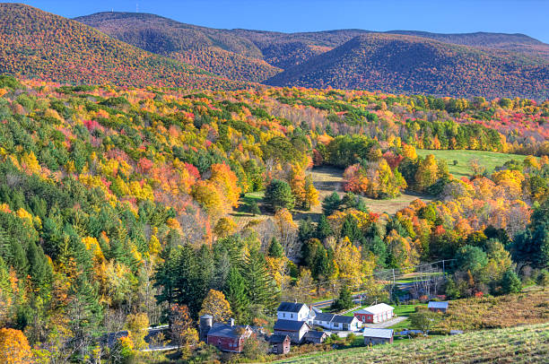 istock Autumn in the Berkshires 182455328
