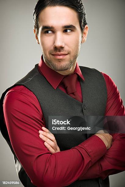 Foto de Homem Elegante e mais fotos de stock de Adulto - Adulto, Beleza, Bonito - pessoa