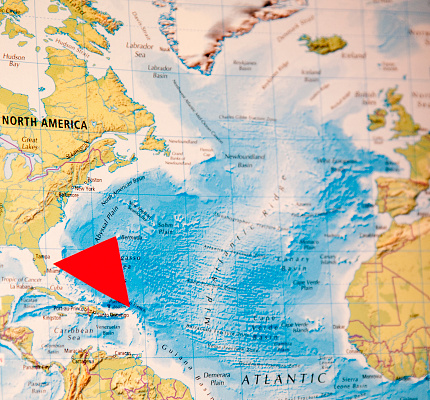 map of bermuda triangle in and atlantic ocean
