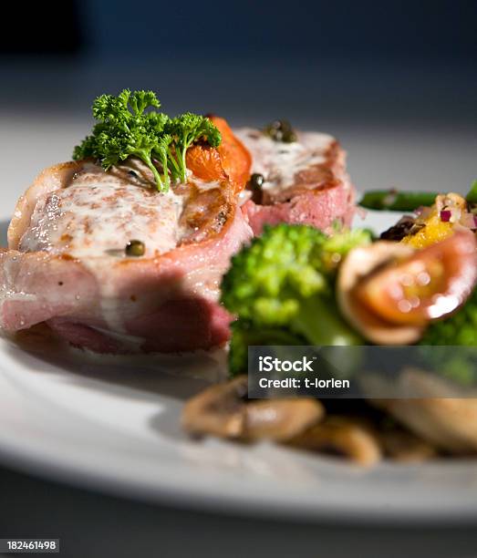 Foto de Refeição Elegante e mais fotos de stock de Carne de Porco - Carne de Porco, Filé Mignon, Laranja - Frutas cítricas