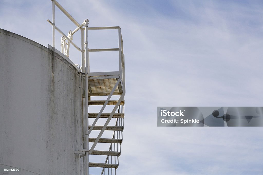 Pila de petróleo - Foto de stock de Cielo libre de derechos