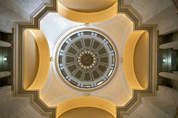 istock Arkansas Capitol Building, Little Rock 182462945