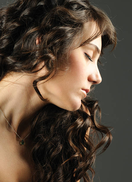 istock Beautiful Woman 182464011