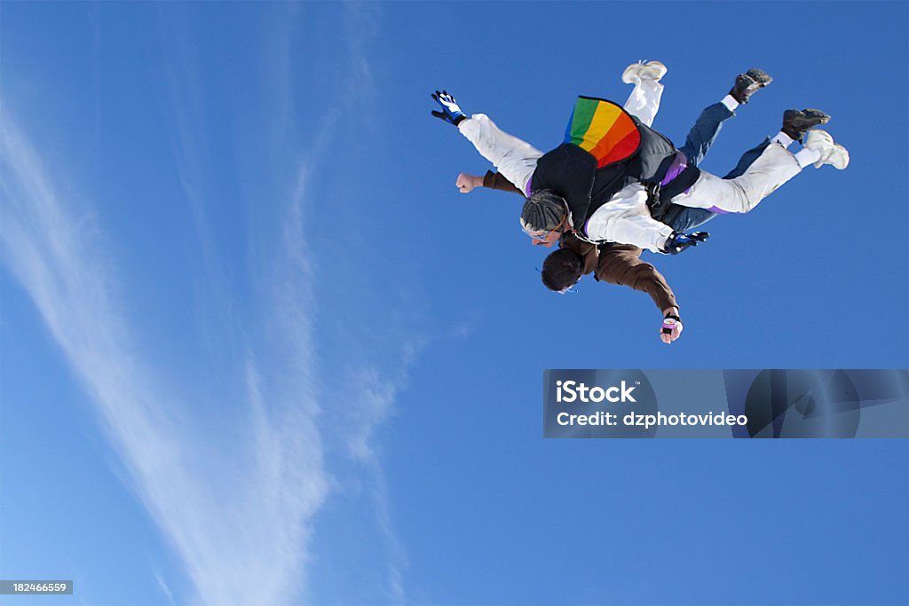 Foto Stock sin royalties: Dos hombres Skydiving - Foto de stock de Caída libre - Paracaidismo libre de derechos