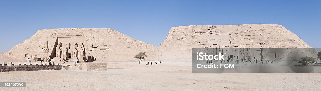 Abu Simbel-panorâmica - Royalty-free Templo de Nefertari de Hathor Foto de stock