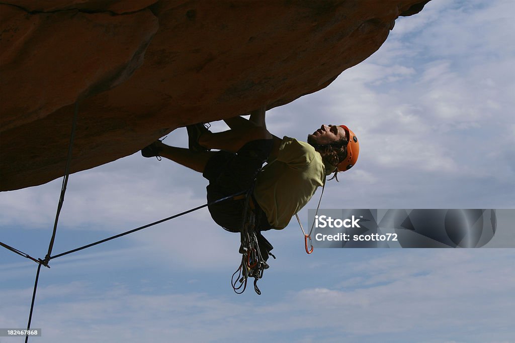 Мужской Rockclimber - Стоковые фото Альпинизм роялти-фри