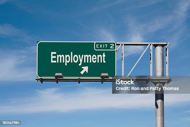 Beschäftigung Road Sign Stockfoto und mehr Bilder von Anreiz - Anreiz, Arbeit und Beschäftigung, Arbeitslosigkeit