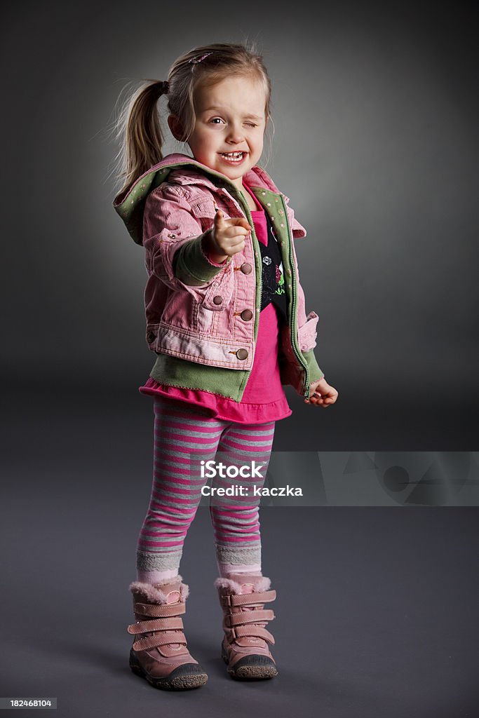 Bambina che indica - Foto stock royalty-free di Adolescente