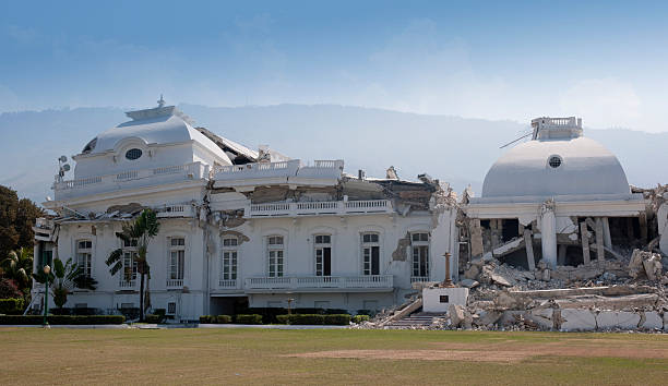 istock President palace in Haiti 182468302