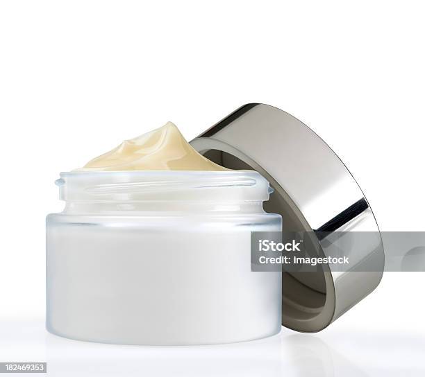 Tarro De Crema Facial Foto de stock y más banco de imágenes de Maquillaje - Maquillaje, Pote, Crema hidratante