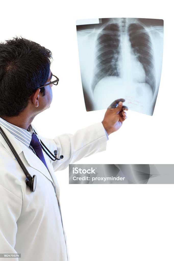 Homme médecin-rayons X poumons - Photo de Activité libre de droits