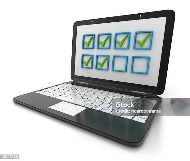 Computador Portátil Com Marca De Verificação - Fotografias de stock e mais imagens de Computador - Computador, Computador Portátil, Comunicação