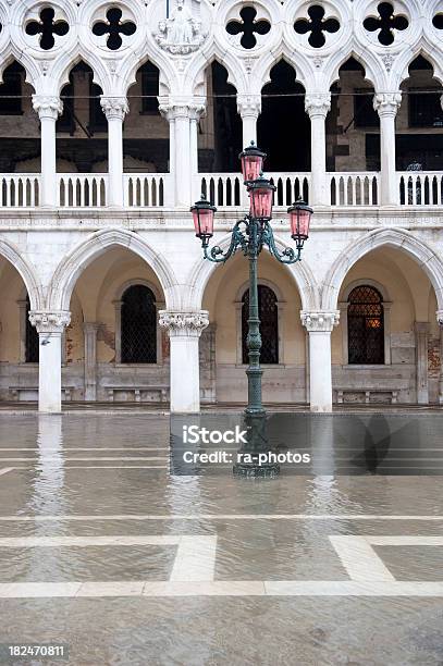 Pałacu Dodżów Na Piazza San Marco W Wenecji Włochy - zdjęcia stockowe i więcej obrazów Architektura