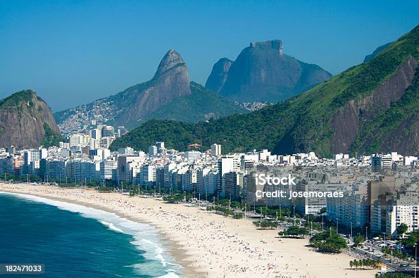 Copacabana Plaża - zdjęcia stockowe i więcej obrazów Rio de Janeiro - Rio de Janeiro, Bez ludzi, Brazylia