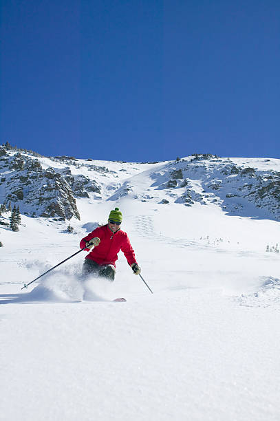 여자 스키타기 - skiing powder snow snow telluride 뉴스 사진 이미지