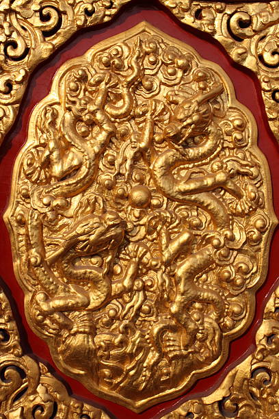 istock Gold Chinese Dragon Art 182473112