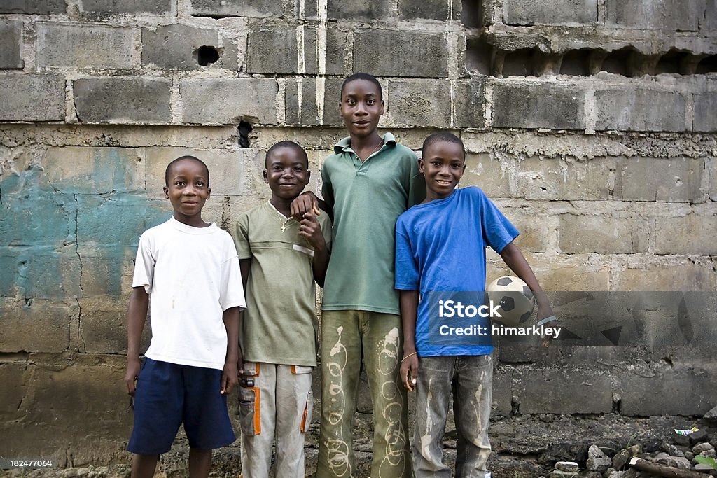 Football garçons - Photo de Afrique libre de droits