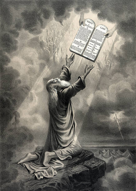 moses erhält das gesetz - talmud stock-grafiken, -clipart, -cartoons und -symbole