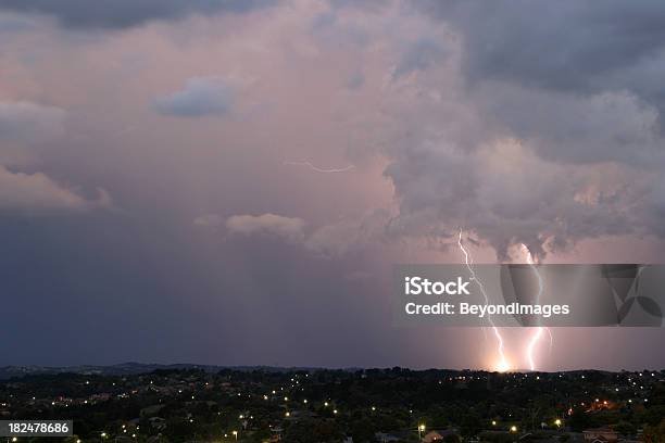 Blitze Streik Stockfoto und mehr Bilder von Gewitter - Gewitter, Hagelschauer, Australien