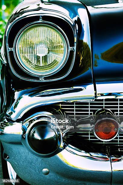 Auto Depoca Anteriore Con Dettagli - Fotografie stock e altre immagini di 1950-1959 - 1950-1959, 1960-1969, Antico - Condizione