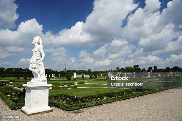 Королевские Сады Herrenhausen В Ганновере — стоковые фотографии и другие картинки Херренхаузенские сады - Херренхаузенские сады, Ганновер, Земельный участок