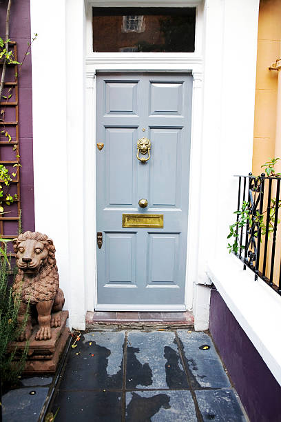 istock London Townhouse Front Door 182485025