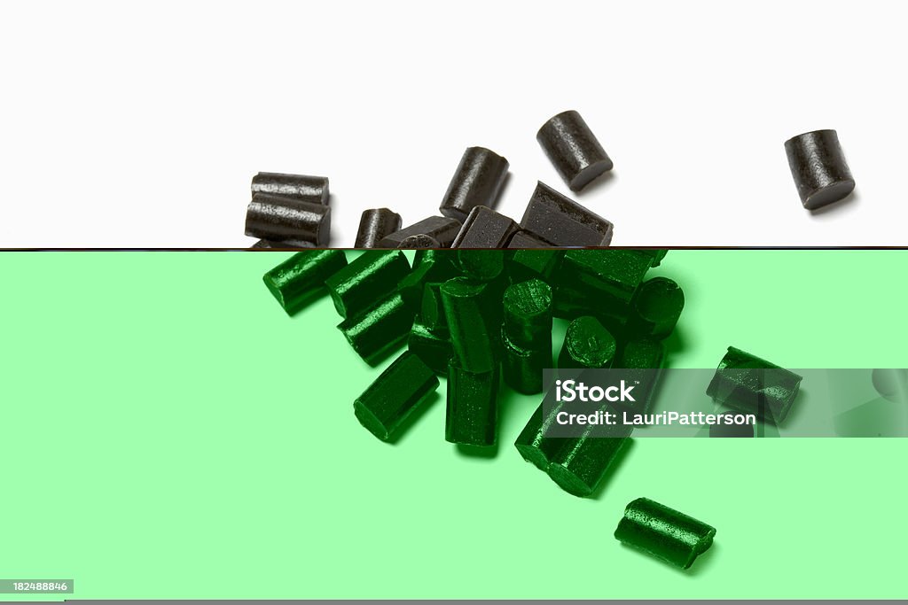 Лакричный черный конфеты - Стоковые фото Лакричная конфета роялти-фри