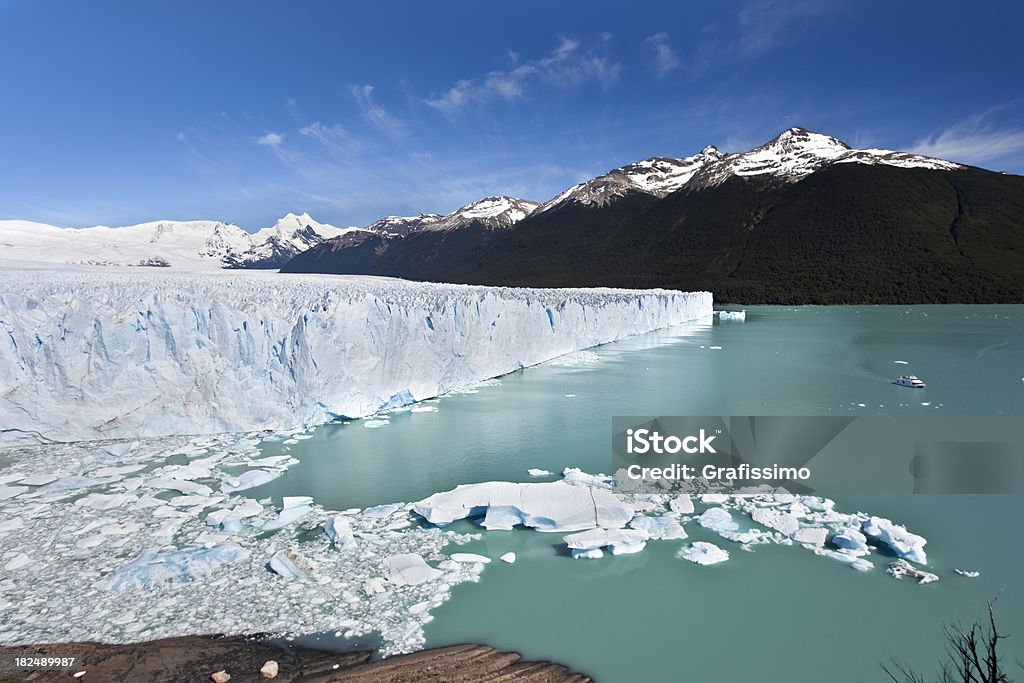 氷河ペリトモレノ国立公園、パタゴニア、アルゼンチン - 棚氷のロイヤリティフリーストックフォト