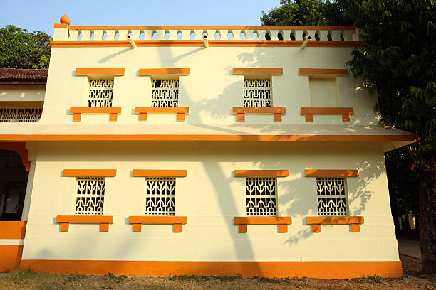 istock Hindu Temple in Goa 182492573