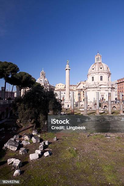 トライアヌスのフォーラムで古代ローマイタリア - イタリアのストックフォトや画像を多数ご用意 - イタリア, イタリア ローマ, イタリア文化
