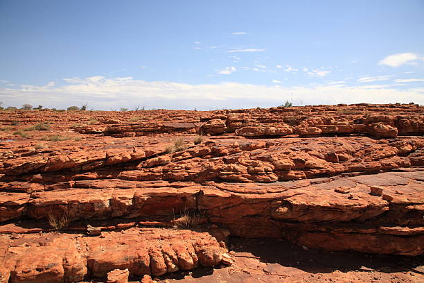 kanion króli rock - alice springs australian culture desert kings canyon zdjęcia i obrazy z banku zdjęć