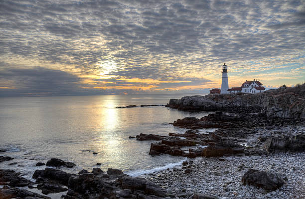 istock Portland Head Lighthouse Sunrise 182494030