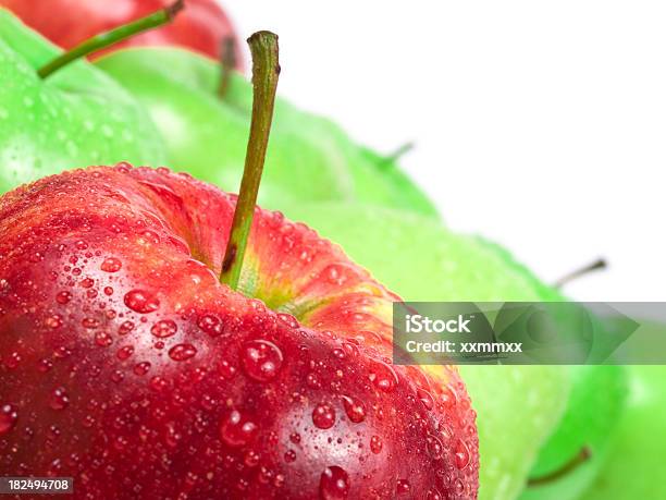 Äpfel Stockfoto und mehr Bilder von Apfel - Apfel, Fotografie, Frische