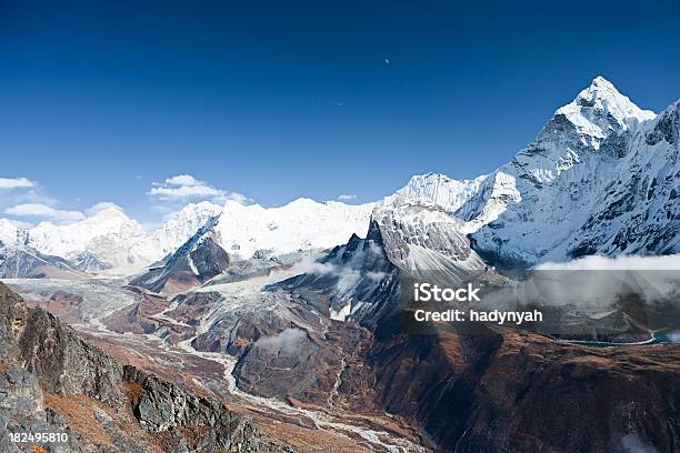 Himalaje Panoramamakalu I Ama Dablam - zdjęcia stockowe i więcej obrazów Ama Dablam - Ama Dablam, Azja, Bez ludzi