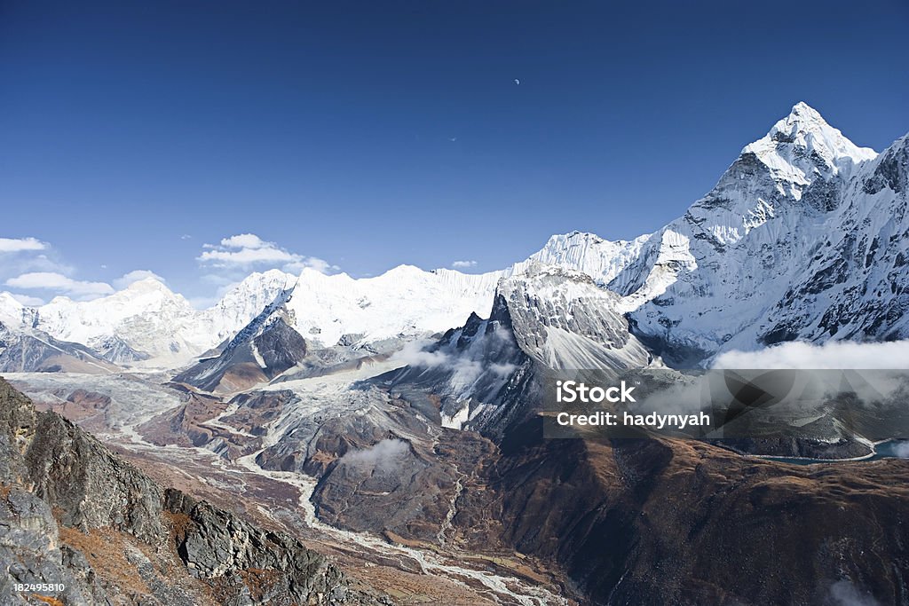 Himalaia panorama-Makalu e Ama Dablam - Foto de stock de Ama Dablam royalty-free