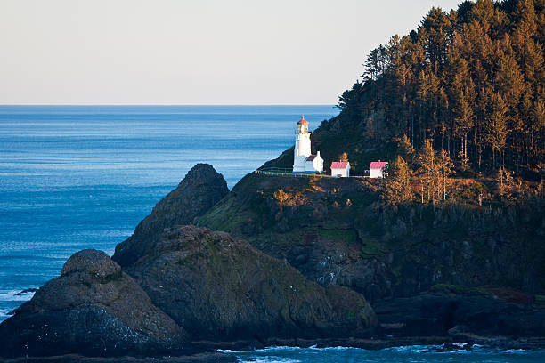 istock Heceta Head Lighthouse on Oregon Coast at Sunrise 182496830