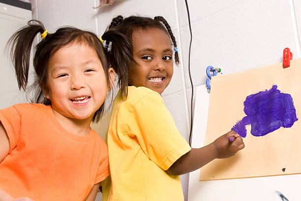 istock Cute Preschool Artists 182499317