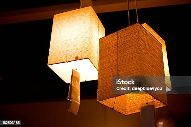 Nuovo Calda Illuminazione Paperlamps - Fotografie stock e altre immagini di Lanterna giapponese - Lanterna giapponese, Affari, Ambientazione interna