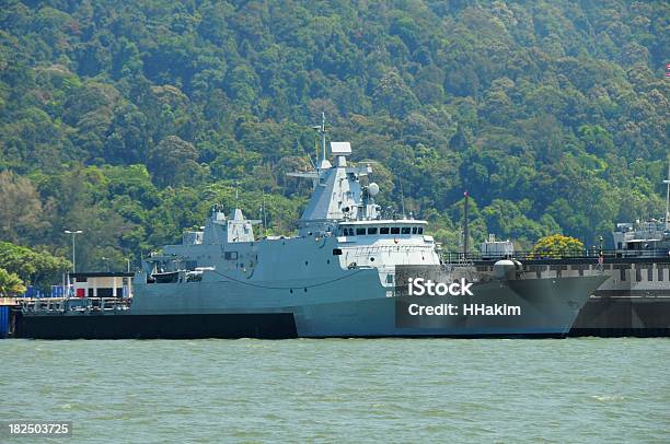 Foto de Navio Da Marinha e mais fotos de stock de Arma de Fogo - Arma de Fogo, Atracado, Equipamento Náutico