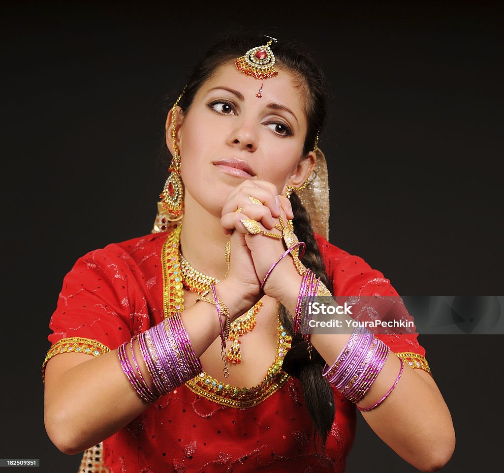 Indian modlitwą - Zbiór zdjęć royalty-free (20-24 lata)