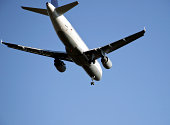 landung-flugzeug.jpg?b=1&s=170x170&k=20&c=206YNZHKimSJFIPssY5G8PmjaoIY_WOuvKaCBImpR5E=