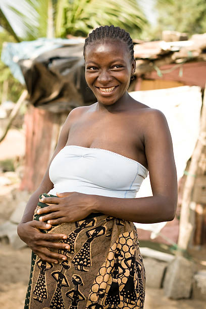 istock Pregnant African Woman 182511885