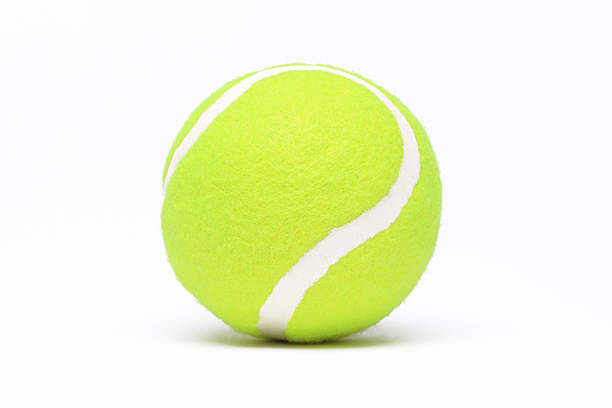 balle de tennis - tennis ball tennis ball isolated photos et images de collection