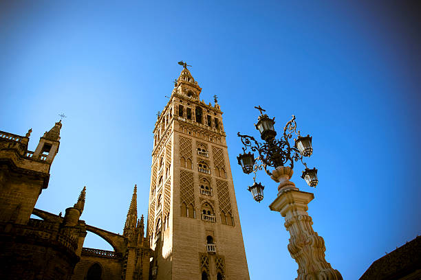 istock La Giralda Seville Cathedral Spain 182513949