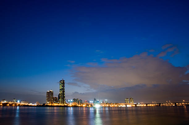 istock Night view of Seoul 182514417