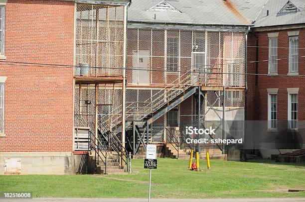 Hospital Mental Foto de stock y más banco de imágenes de Arquitectura exterior - Arquitectura exterior, Belleza, Enfermedad mental