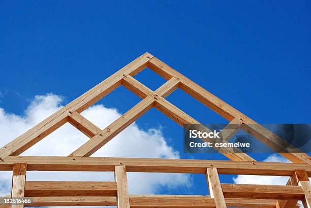 Bauholzframekonstruktion Stockfoto und mehr Bilder von Balkengerüst - Balkengerüst, Wohnhaus, Holz